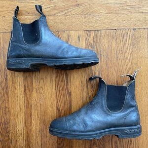 Blundstone Black Chelsea Boots #510